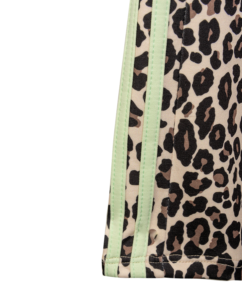 Leo-Print Hose mit Seitenstreifen Leo-Print Hose mit Seitenstreifen