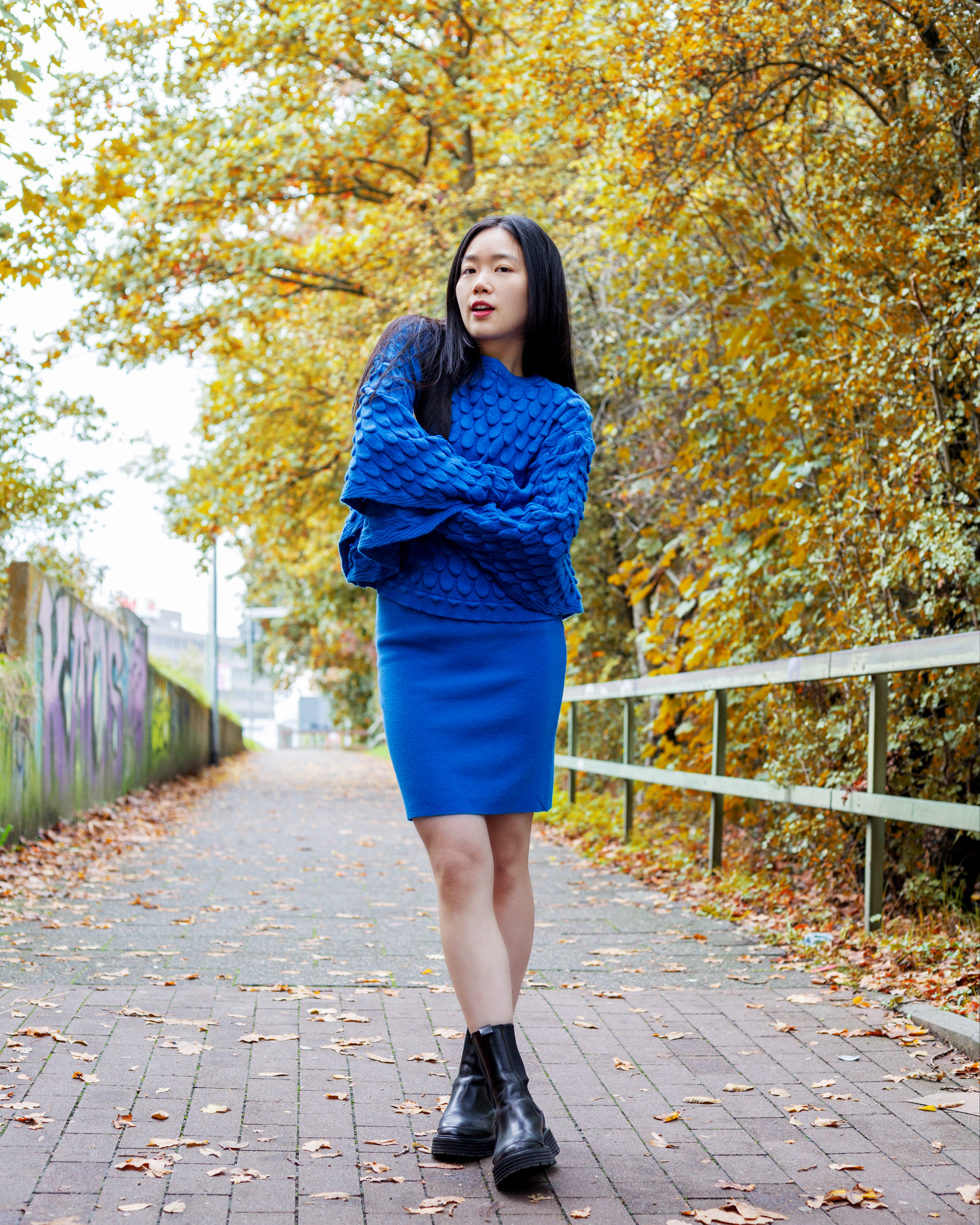 Set: Pullover mit Kleid ohne Ärmel Set: Pullover mit Kleid ohne Ärmel