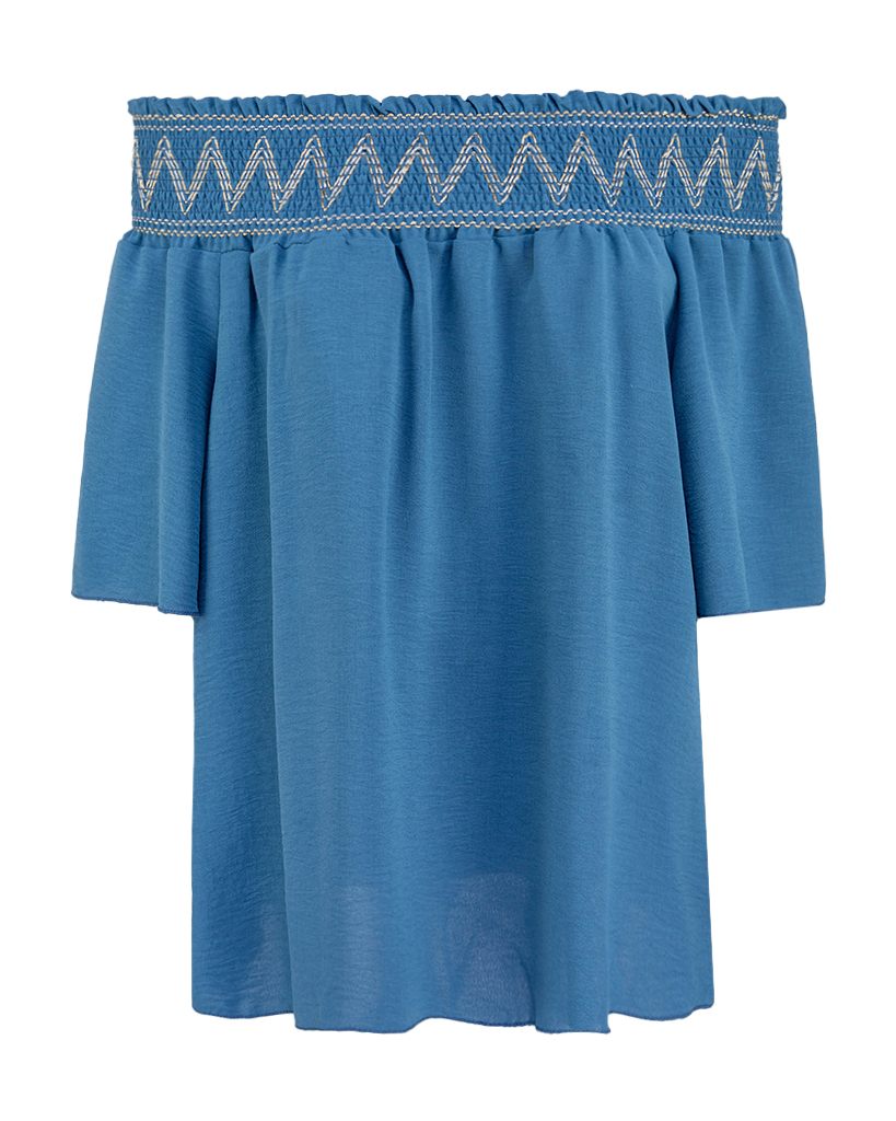 Set: Carmen Top und Short mit Stickereimuster Set: Carmen Top und Short mit Stickereimuster