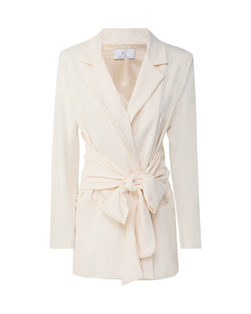 Blazer mit großer Schleife – Elegantes Statement-Piece Blazer mit großer Schleife – Elegantes Statement-Piece