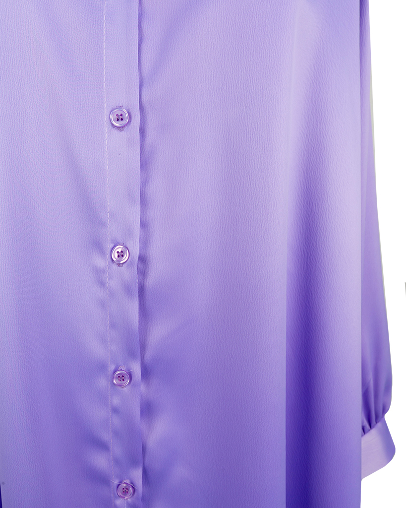 langes seidig glänzendes Hemdblusenkleid langes seidig glänzendes Hemdblusenkleid